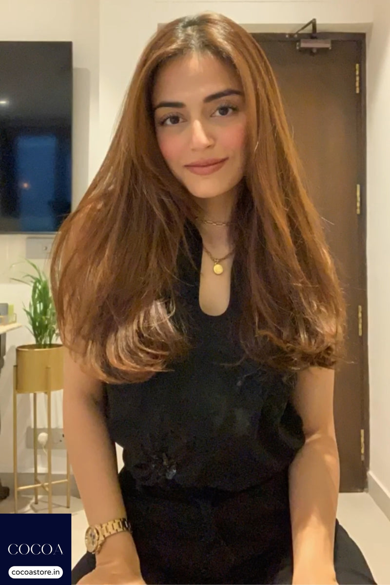 Mehak Bakshi in The Sizzle Hibiscus Top