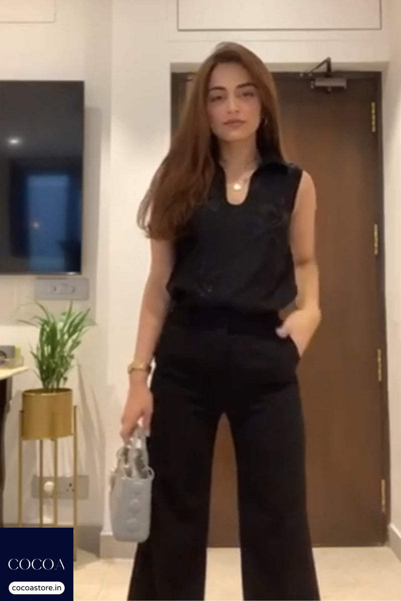Mehak Bakshi in The Sizzle Hibiscus Top