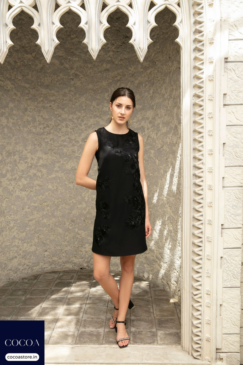 The Aftereight Bloom Shift Dress
